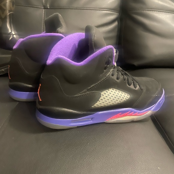 Raptors Jordan 5 - Picture 4 of 5